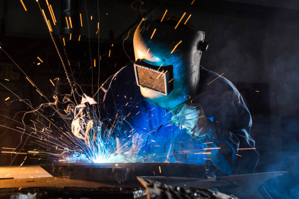 Arlington, WA Welder & Metal Fabrication Company